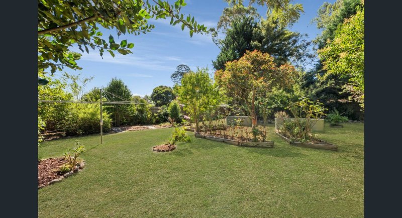 Photo - 25 Milford Street, Kilsyth VIC 3137 - Image 10