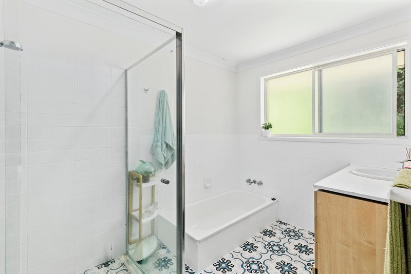 Photo - 25 Mirreen Drive, Tugun QLD 4224 - Image 10