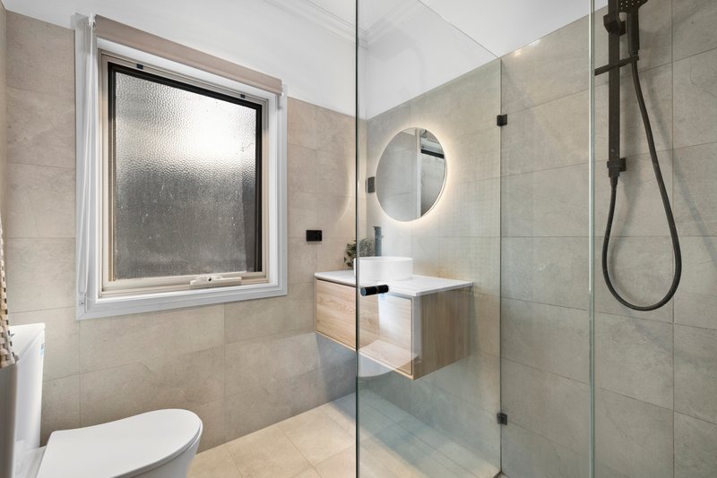 Photo - 2/5 Moana Drive, Mooroolbark VIC 3138 - Image 10