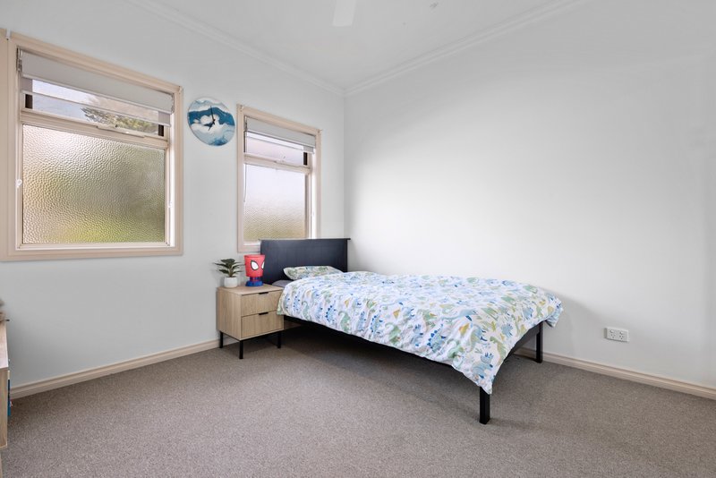 Photo - 2/5 Moana Drive, Mooroolbark VIC 3138 - Image 16