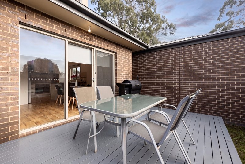 Photo - 2/5 Moana Drive, Mooroolbark VIC 3138 - Image 19