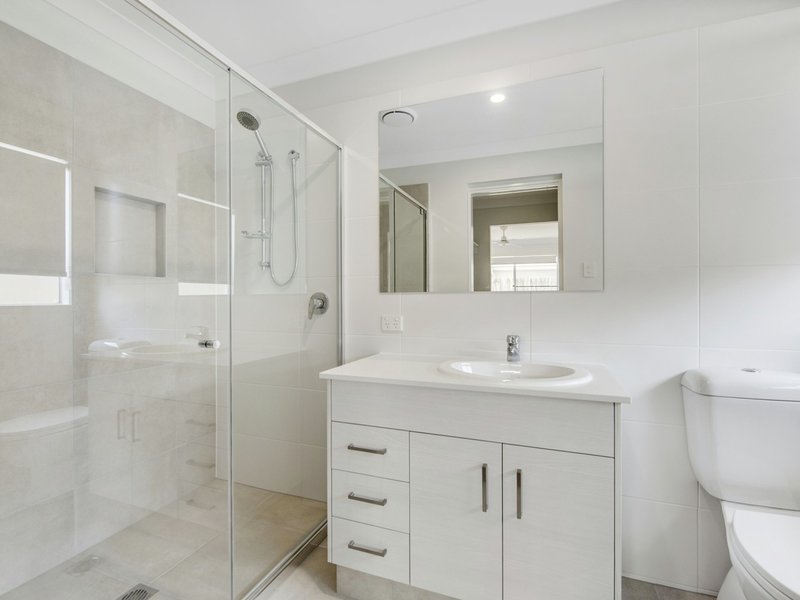 Photo - 25 Monarch Street, Flagstone QLD 4280 - Image 7