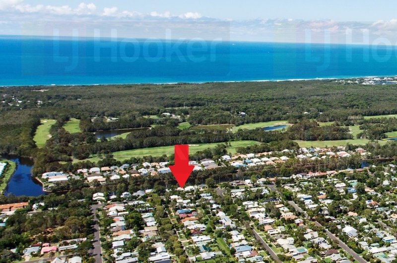 Photo - 25 Moomba Street, Pacific Paradise QLD 4564 - Image 4