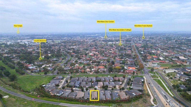 Photo - 25 Morgan Crescent, Werribee VIC 3030 - Image 14