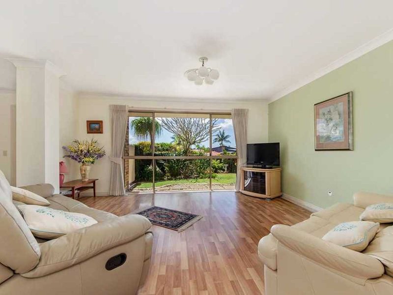 Photo - 25 Mornington Terrace, Robina QLD 4226 - Image 11