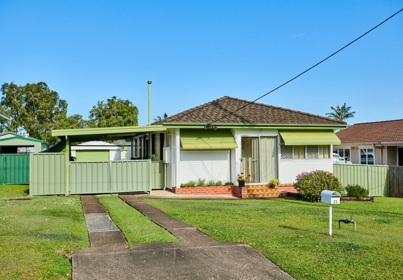 25 Mudford Street, Taree NSW 2430