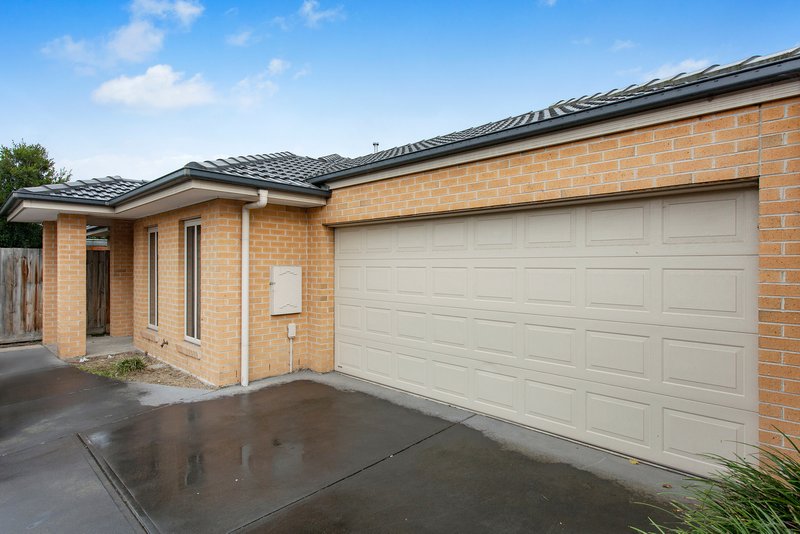 Photo - 2/5 Murdo Road, Clayton VIC 3168 - Image 7
