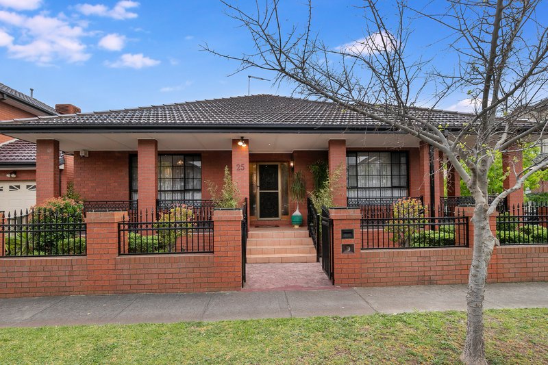 25 Murnong Street, Maribyrnong VIC 3032