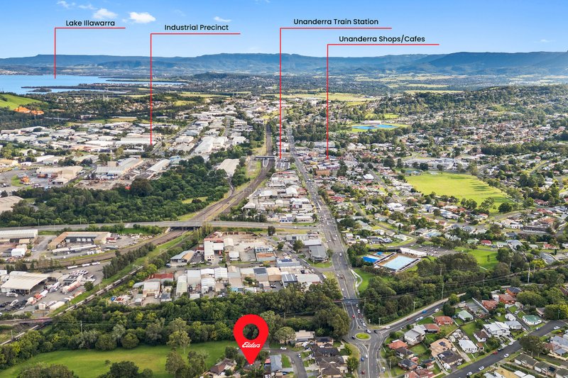 Photo - 2/5 Musgrave Place, Figtree NSW 2525 - Image 5