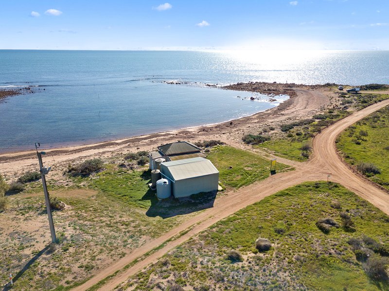 Photo - 25 Myponie Point So Drive, Wallaroo SA 5556 - Image 6