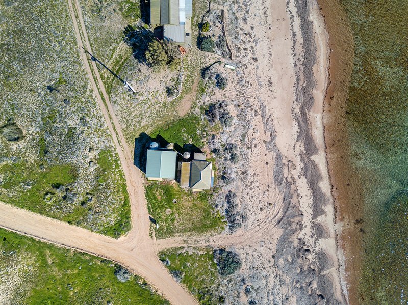 Photo - 25 Myponie Point So Drive, Wallaroo SA 5556 - Image 11