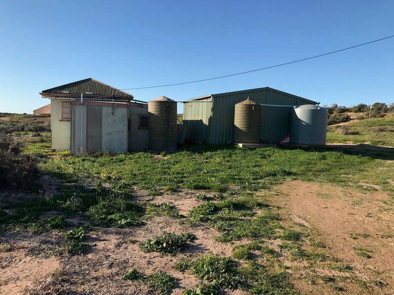 Photo - 25 Myponie Point So Drive, Wallaroo SA 5556 - Image 18