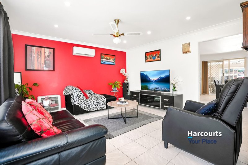 Photo - 25 Myrtle Road, Claremont Meadows NSW 2747 - Image 3