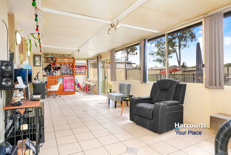 Photo - 25 Myrtle Road, Claremont Meadows NSW 2747 - Image 7