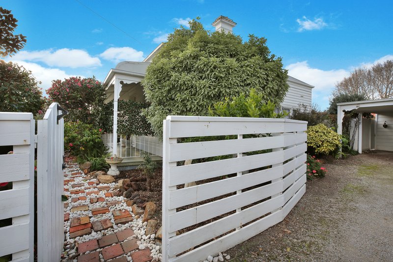 Photo - 25 Naples Street, Mornington VIC 3931 - Image 2