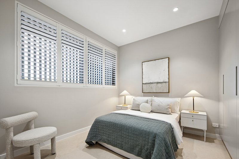 Photo - 25 Narelle Crescent, Greenacre NSW 2190 - Image 9