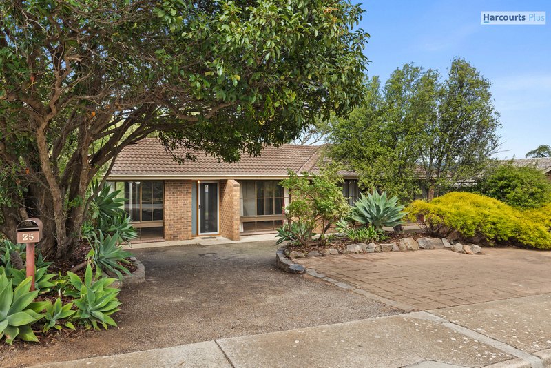 Photo - 25 Nari Drive, Sheidow Park SA 5158 - Image 2