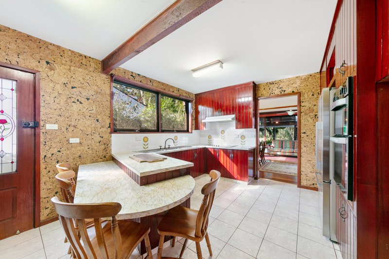 Photo - 25 Natuna Avenue, Budgewoi NSW 2262 - Image 9