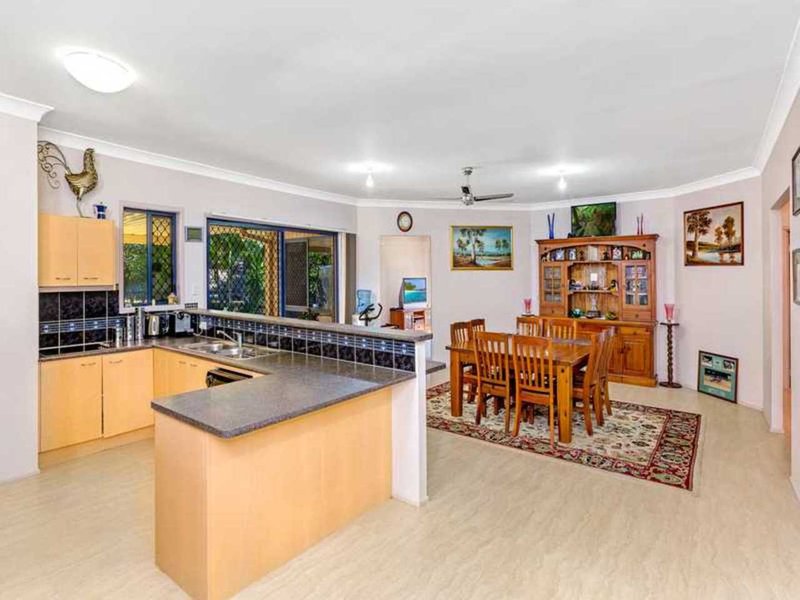 Photo - 25 Nature Valley Crt , Tallai QLD 4213 - Image 4