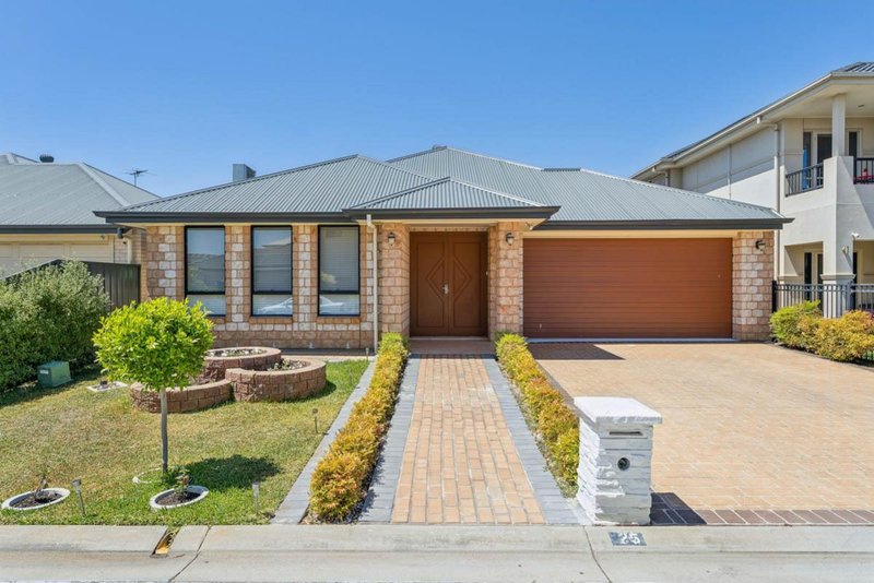 25 Nelson Crescent, Mawson Lakes SA 5095