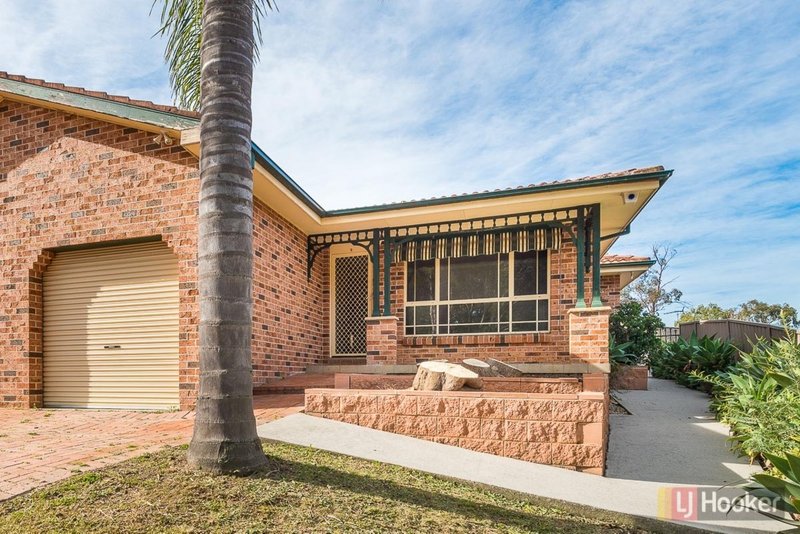 2/5 Nevil Way, Casula NSW 2170