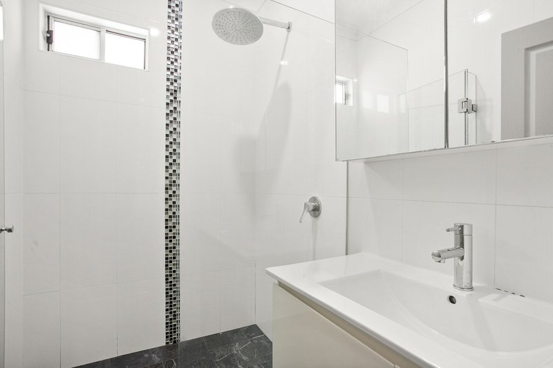 Photo - 25 Newman Street, Mortdale NSW 2223 - Image 4