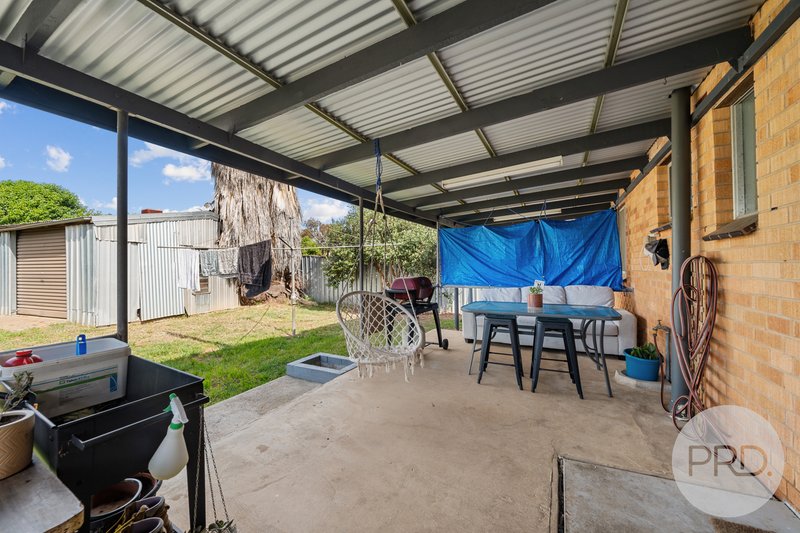 Photo - 25 Nixon Crescent, Tolland NSW 2650 - Image 10