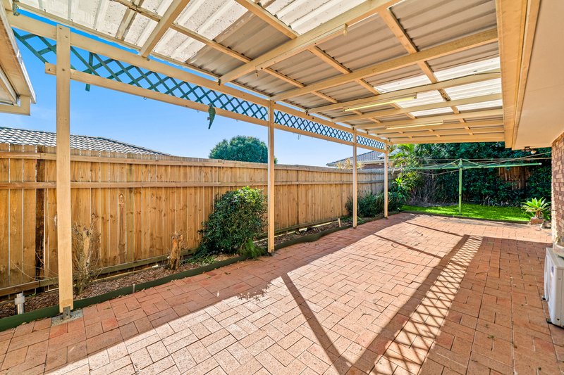 Photo - 25 Noosa Court, Hillcrest QLD 4118 - Image 19