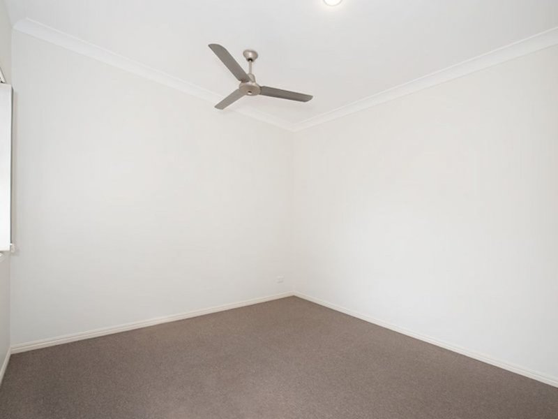 Photo - 25 Numbat Street, North Lakes QLD 4509 - Image 15