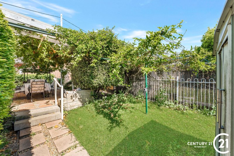 Photo - 25 Nundle Street, Smithfield NSW 2164 - Image 13