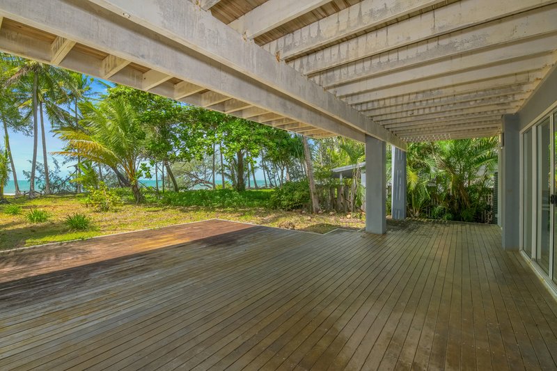 Photo - 25 Oak Street, Oak Beach QLD 4877 - Image 3