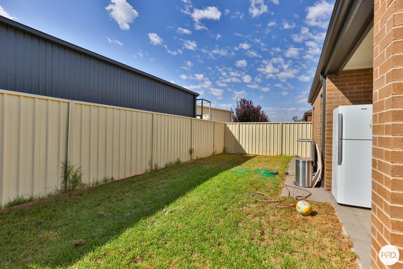 Photo - 25 Oasis Boulevard, Mildura VIC 3500 - Image 16