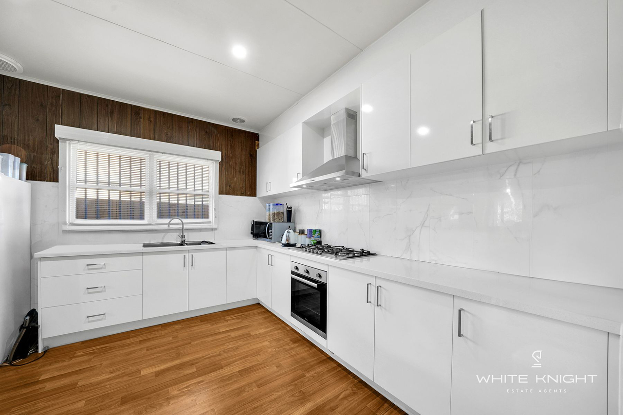 3-bedroom house at 25 OBERON AVENUE, St Albans VIC 3021, , Victoria