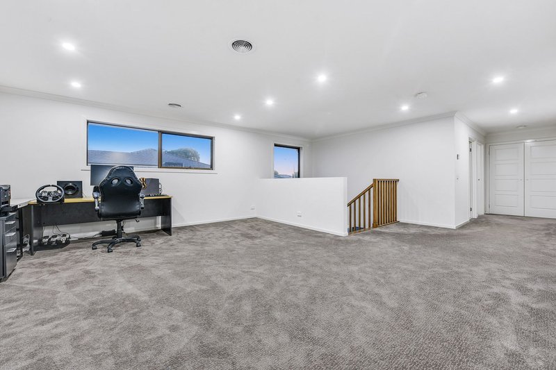 Photo - 25 Olivetree Drive, Keysborough VIC 3173 - Image 9