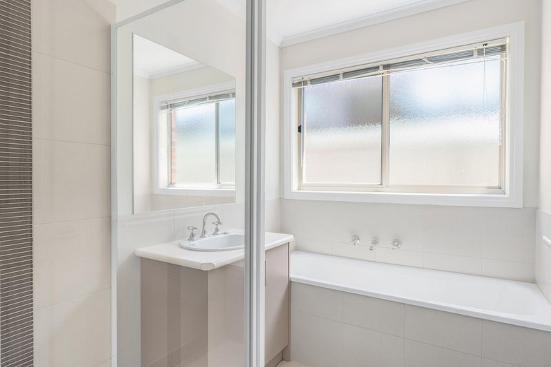 Photo - 25 Orana Street, Wyndham Vale VIC 3024 - Image 6