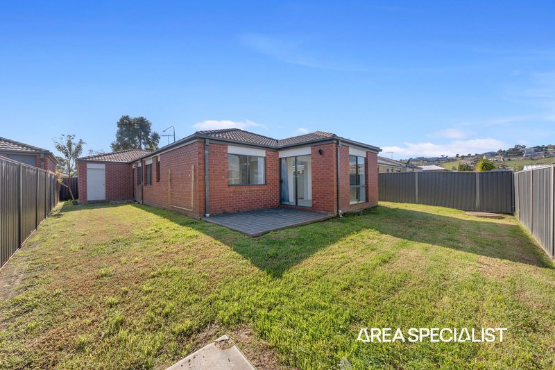 Photo - 25 Orchard Valley, Pakenham VIC 3810 - Image 9