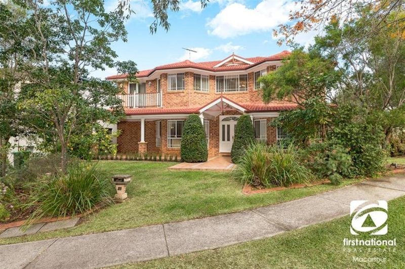 25 Orlando Crescent, Voyager Point NSW 2172