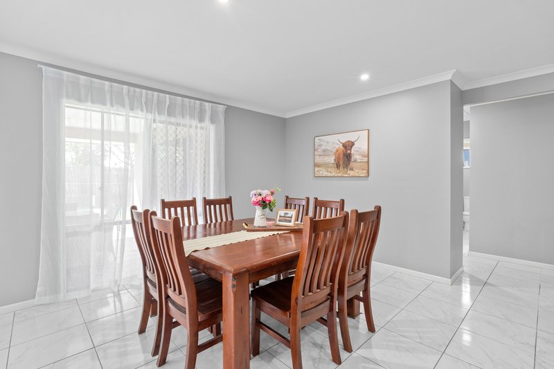 Photo - 25 Outlook Crescent, Flagstone QLD 4280 - Image 8