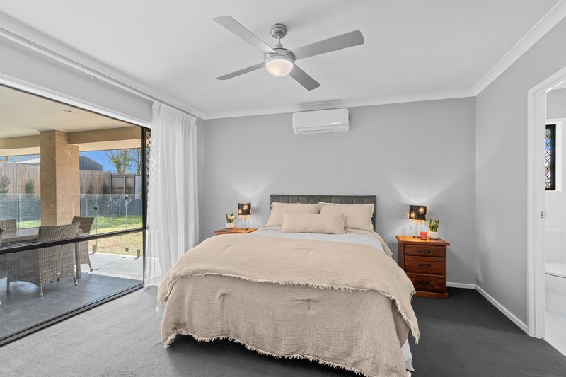 Photo - 25 Outlook Crescent, Flagstone QLD 4280 - Image 12