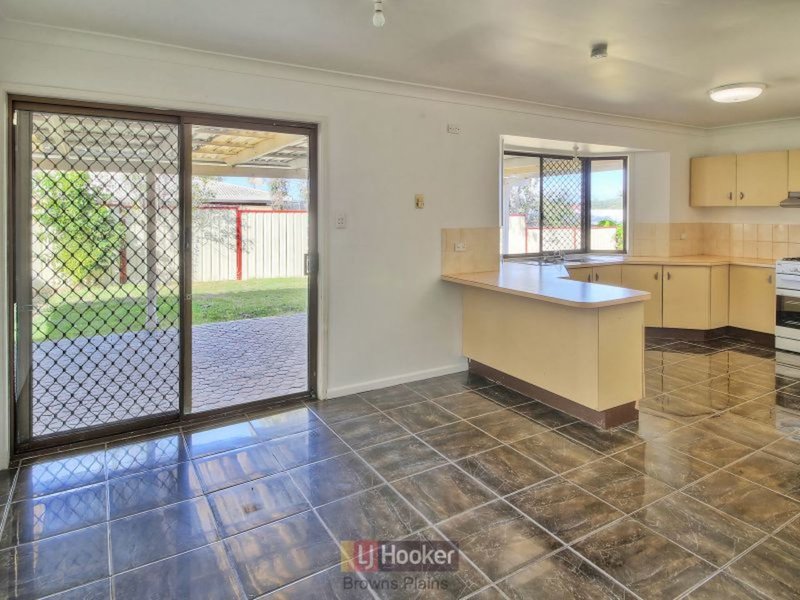 Photo - 25 Owens Street, Boronia Heights QLD 4124 - Image 5