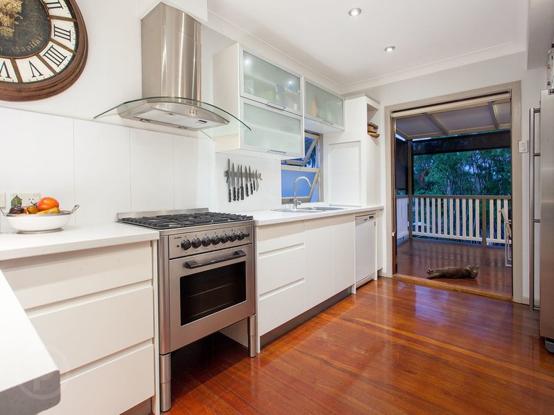 Photo - 25 Oxford Street, Hamilton QLD 4007 - Image 6