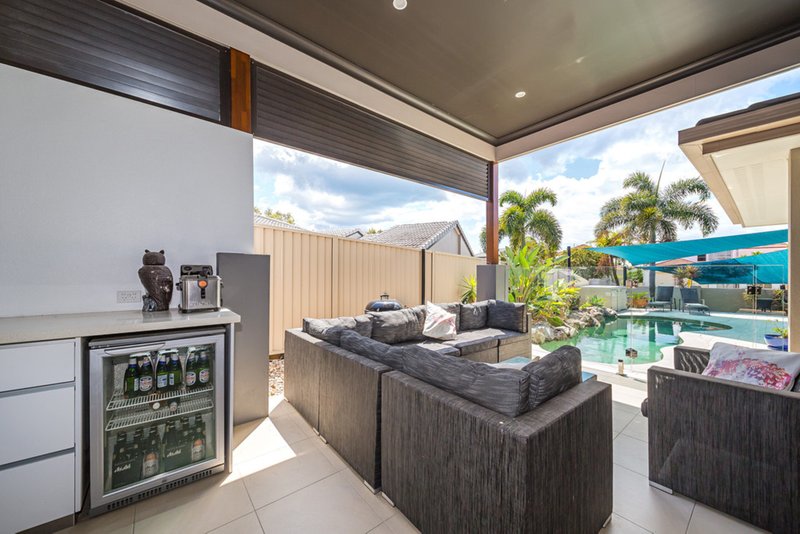 Photo - 25 Pacific Drive, Banksia Beach QLD 4507 - Image 5