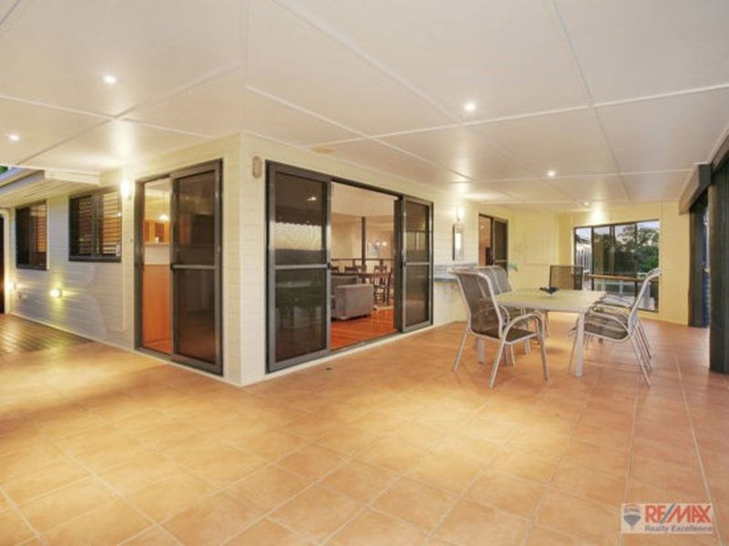 Photo - 25 Pacific Heights Court, Coolum Beach QLD 4573 - Image 6