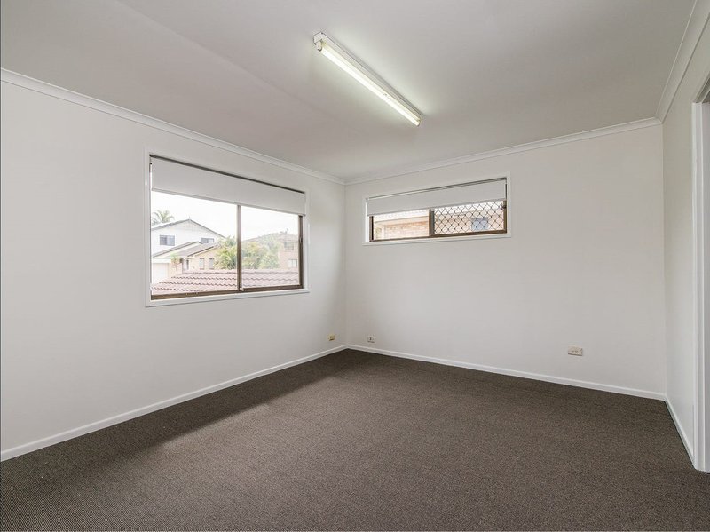 Photo - 25 Panama Street, Wishart QLD 4122 - Image 6