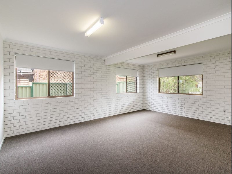 Photo - 25 Panama Street, Wishart QLD 4122 - Image 7