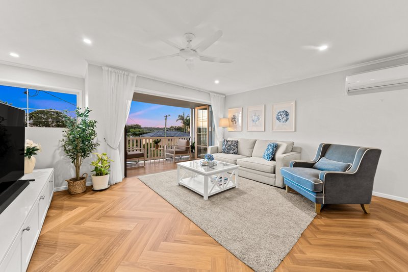 Photo - 25 Pandeen Road, Rochedale South QLD 4123 - Image 15