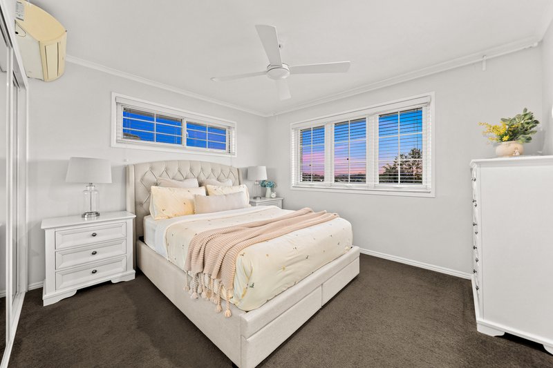 Photo - 25 Pandeen Road, Rochedale South QLD 4123 - Image 24