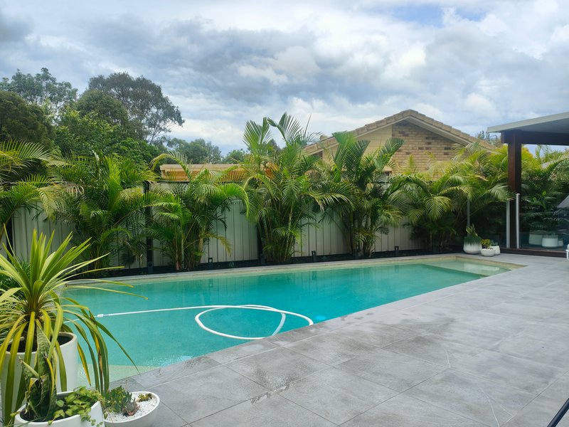 Photo - 25 Parkdale Court, Parkwood QLD 4214 - Image 12