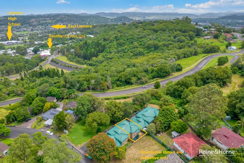 Photo - 2/5 Parkwalk Drive, Goonellabah NSW 2480 - Image 6