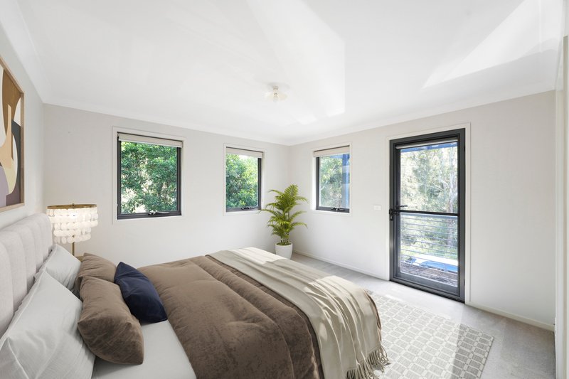 Photo - 25 Parkwood Road, Holsworthy NSW 2173 - Image 5